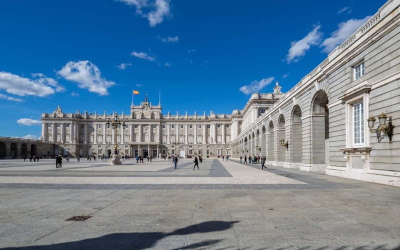 Royal Palace of Madrid: Private tour with entrance included - The royal rooms, from ceremony to private audiences
