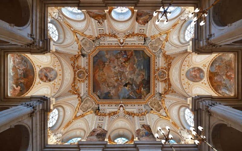 Royal Palace of Madrid: Private tour with entrance included - Entering through express security