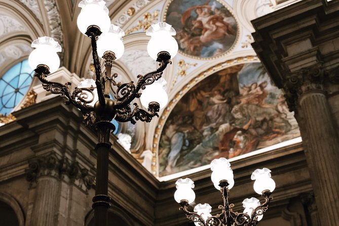 Royal Palace & Old City Madrid Guided Tour Semi-Private 8ppl Max - The lunch break and how to plan it
