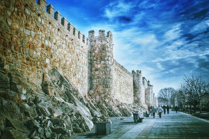 Segovia and Avila Guided Day Tour from Madrid - Segovia’s aqueduct gives the day its big moment
