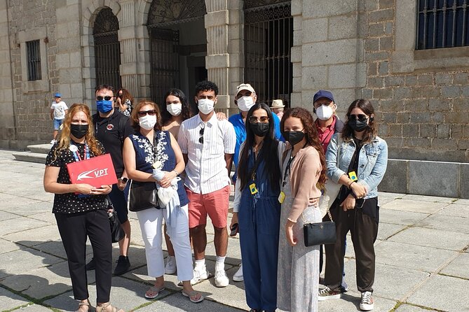 Segovia and Avila Guided Tour and Flamenco Show in Madrid - Segovia’s aqueduct and old streets