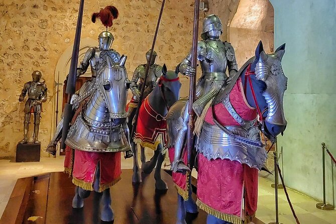 Segovia and Pedraza: from the Roman Empire to Middle Ages from Madrid - Meet at Puerta de O’Donnell at 9:00