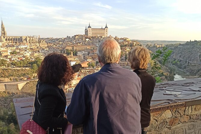 Segovia, Avila & Toledo: Small Group Guided Tour from Madrid - Segovia: aqueduct, cathedral, and the castle on the hill