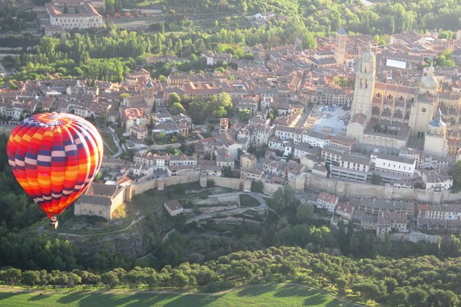 Segovia Balloons - Photos, certificate, and the value of the extras