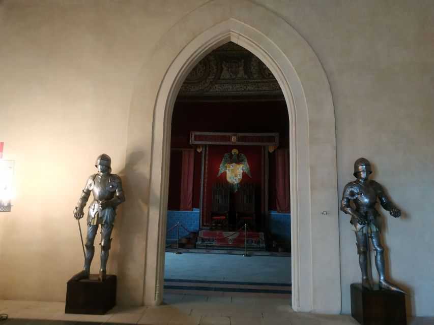 Segovia: Guided Walking Tour with Alcázar Entry - Plaza Mayor and the Cathedral exterior
