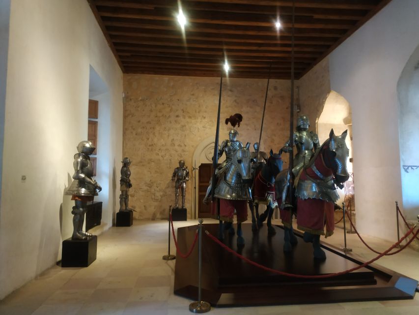 Segovia: Guided Walking Tour with Cathedral & Alcázar Entry - Is $32 a fair price?