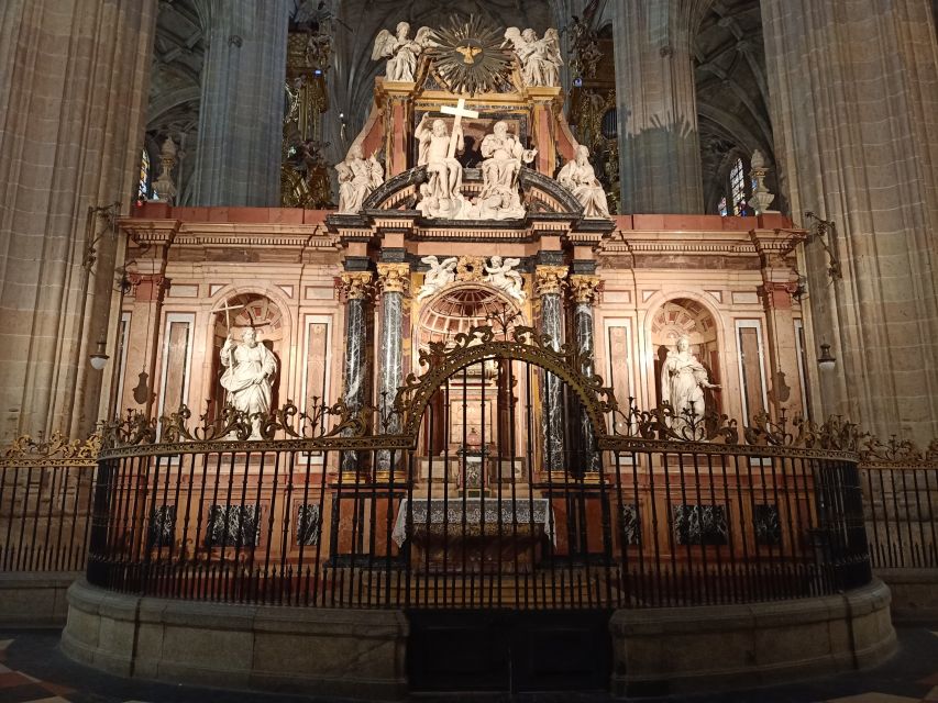 Segovia: Guided Walking Tour with Cathedral & Alcázar Entry - Entering Segovia Cathedral at Plaza Mayor