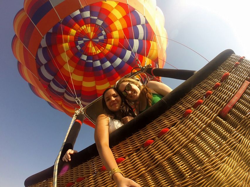 Segovia: Hot-Air Balloon Flight with Optional 3-Course Lunch - A gentle flight, but not a completely passive outing