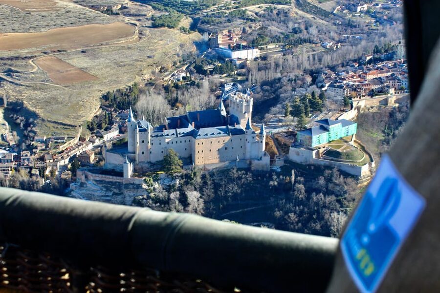 Segovia: Hot Air Balloon Flight with Picnic and Cava - Is $241 a fair price?