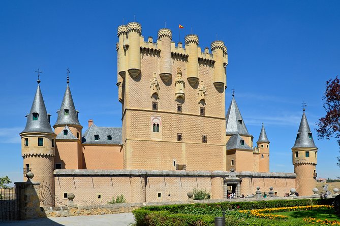 Segovia Private 5 hours Tour from Madrid with Hotel Pick up - The cathedral: an exterior stop unless you pay to enter