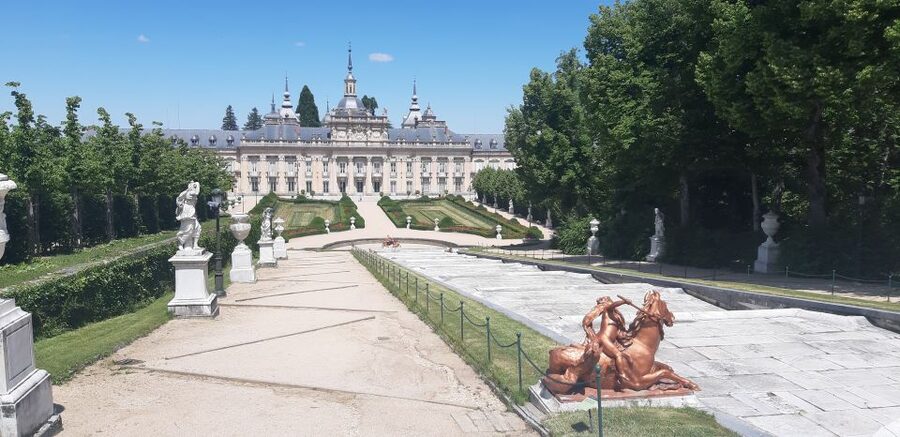 Segovia: Royal Palace of La Granja de San Ildefonso Tour - Key points to know before booking