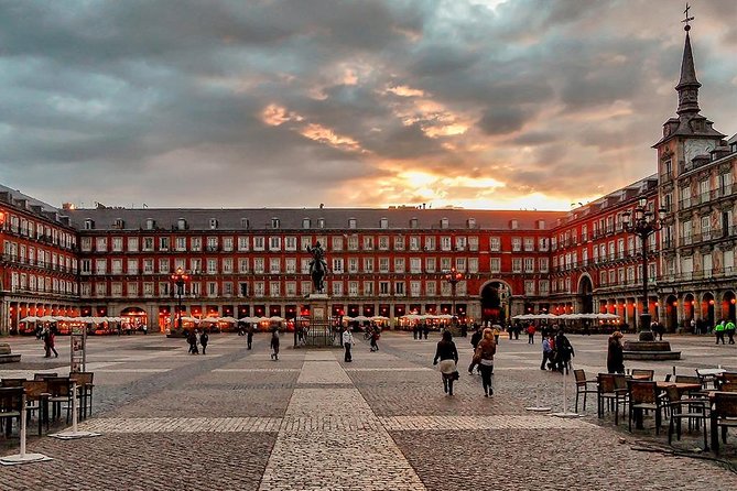 Self-Guided Audio Tour - Ghosts of Madrid: History and terror - Doña Maria and the route’s darker tone