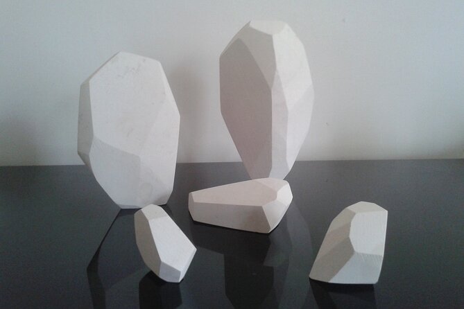 Stone Carving in Cercedilla/Madrid - A four-person workshop with room to ask questions