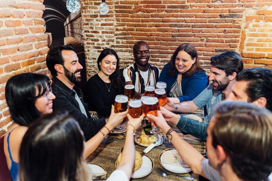 Tapas Food Tour with Dinner in Madrid - What the guide adds to the meal