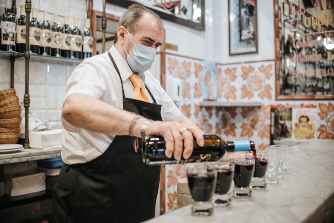 Tapas Tour Madrid Experience - Puerta del Sol and the center of Madrid