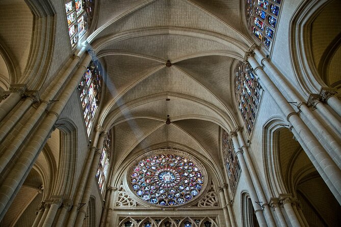 Toledo Essential: Private Visit with Official Guide and Tickets - Why this short Toledo tour works