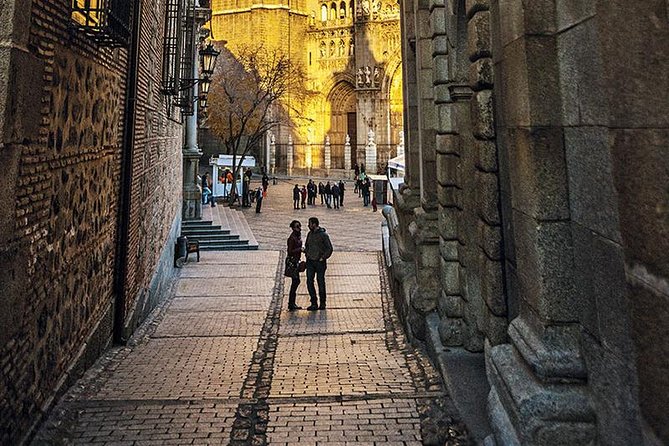 Toledo Full-Day Walking Tour with Guide from Madrid - Inside Toledo Cathedral