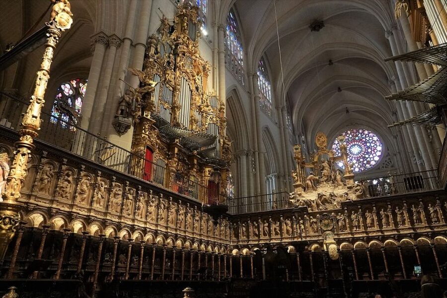 Toledo: Guided Walking Tour with Cathedral Ticket and Tour - Finding the Transparent beneath the stained glass