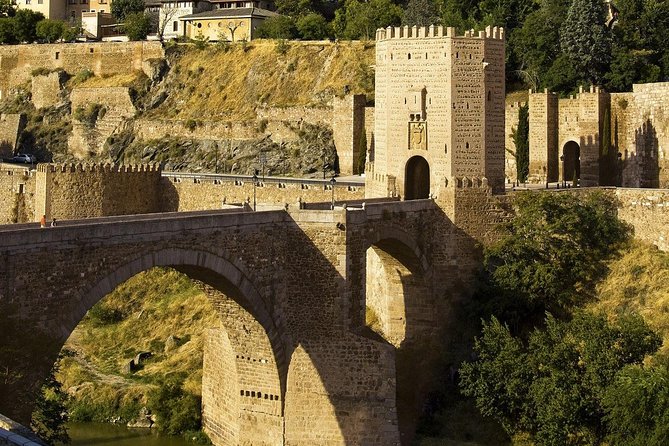 Toledo Half-Day Tour with St Tome Church & Synagoge from Madrid - Santa María la Blanca and Toledo’s layered past