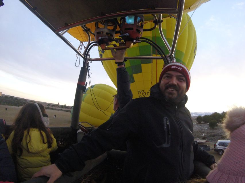 Toledo: Hot Air Balloon Ride with Spanish Breakfast - What $253 Buys You