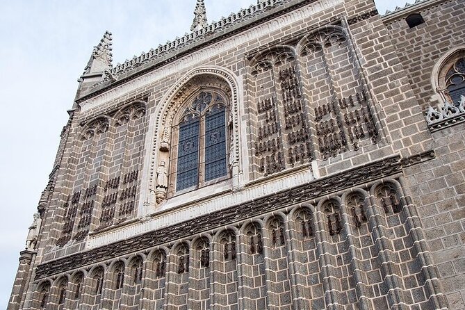 Toledo Monumental Tour with Tourist Bracelet - The bilingual format is the biggest decision point
