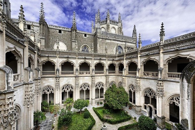 Toledo Private Half Day Tour Cathedral Santo Tome and Synagoge - Luxury transport and the real value of the price