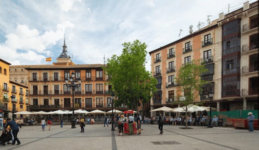 Toledo: Private Minivan tour from Madrid - Santa María la Blanca and Toledo’s Jewish Quarter
