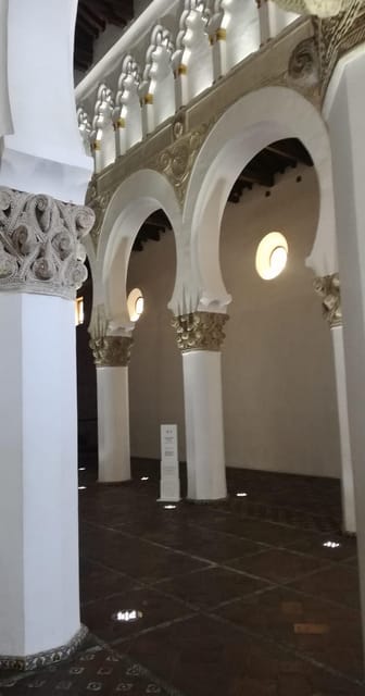 Toledo: Three Cultures Walking Tour in Spanish - Key points at a glance