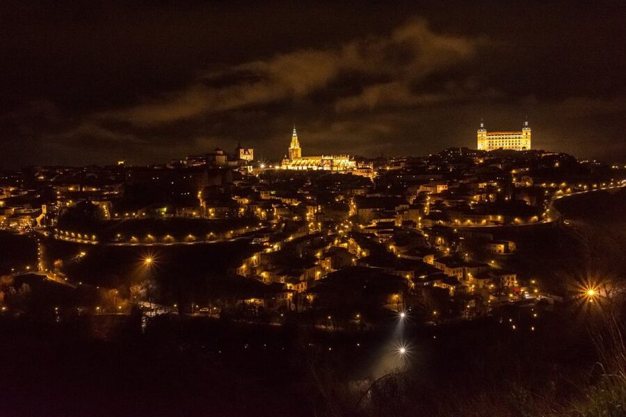 Toledo: Una Mágica noche Toledana - Who should book this two-hour evening walk