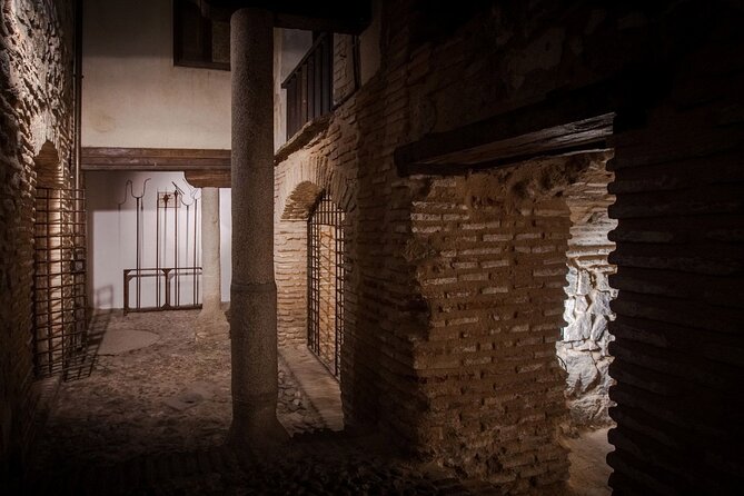 Toledo Underground Tour Visit Thermae and Private Basements - Why the Spanish guide matters