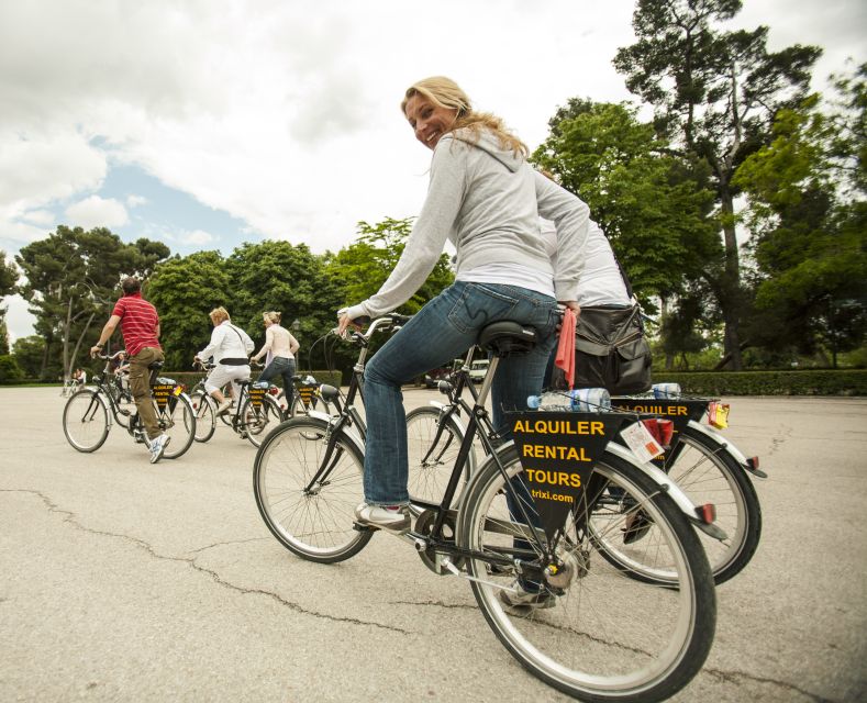 Top highlights of Madrid Bike Tour- 3hrs (e-bike optional) - Group size and traffic: the tradeoff