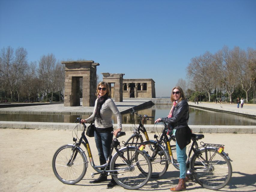 Top highlights of Madrid Bike Tour- 3hrs (e-bike optional) - Plaza Mayor and the old city center