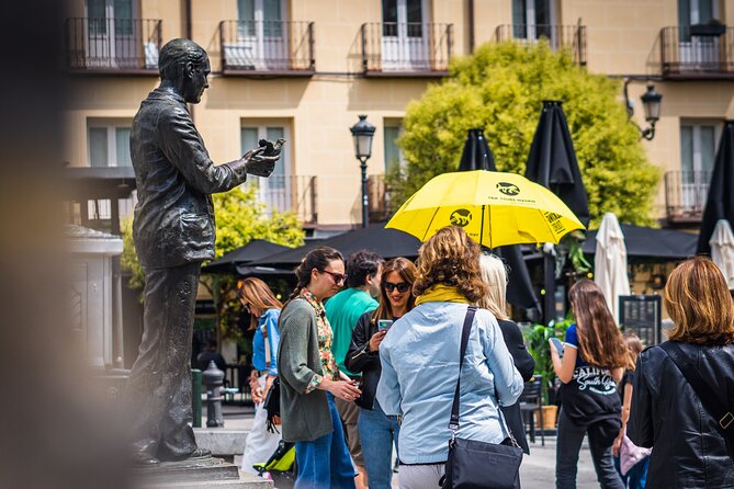 Tour "Barrio de las Letras" Spanish Golden Age - Bohemian Lights and the sharp humor of Calle de Álvarez Gato