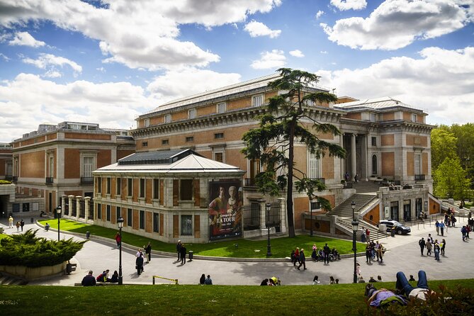 Tour 'Best of Prado Museum' (Skip the line ticket. 7 people max.) - The Flemish painters set the stage
