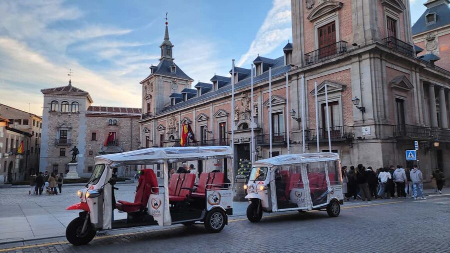 Tour Madrid: Secrets in a Electric Tuk Tuk - Key points to know before booking