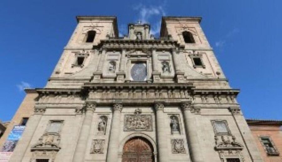 Tour of the Inquisition and Witchcraft in Toledo - Starting at Zocodover, where public repentance became a spectacle
