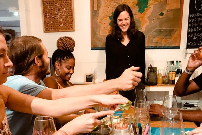 Traditional Paella & Sangría Workshop & Spanish Meal in Madrid - Who will enjoy this Madrid cooking class?
