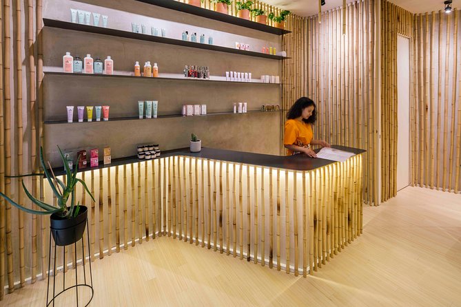 Treat you like Queens and Kings with Hammam Royale - Starting at C. del León 4 in Centro