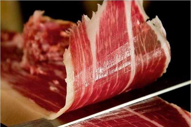 Try Madrid Best Churros, Tapas & Market by FLT - Second stop: a family-owned tapas bar