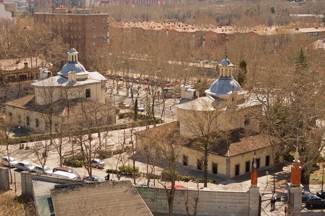 Tuk Tuk Tour Madrid 90 mins - The Royal Palace and Cathedral: Madrid’s grand opening scene