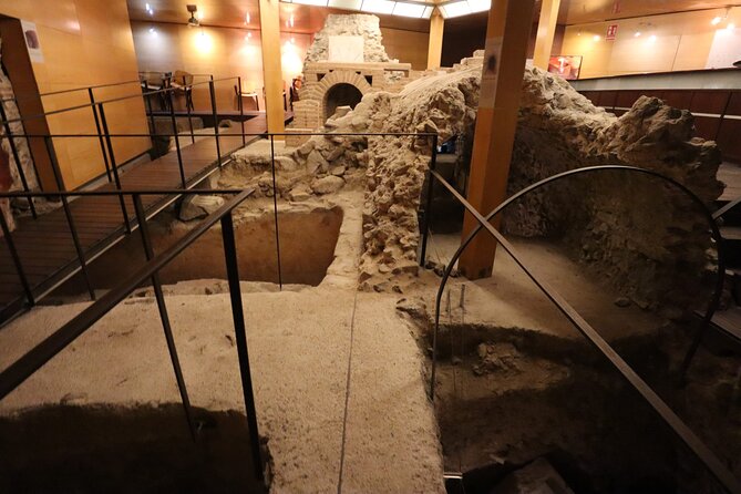 Underground Toledo Private Walking Tour with Official Local Guide - Calle del Ángel and the preserved hammam