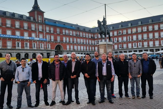 Walking tour around the center of Madrid - Plaza Mayor and Madrid’s public stage