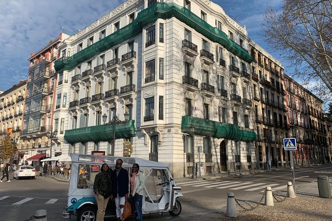 Welcoming tour Madrid - San Francisco el Grande adds an indoor option