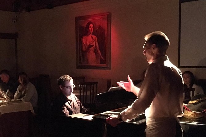 Zarzuela Opera and Dinner at La Castafiore Restaurant in Madrid - Why the intimate restaurant setting works